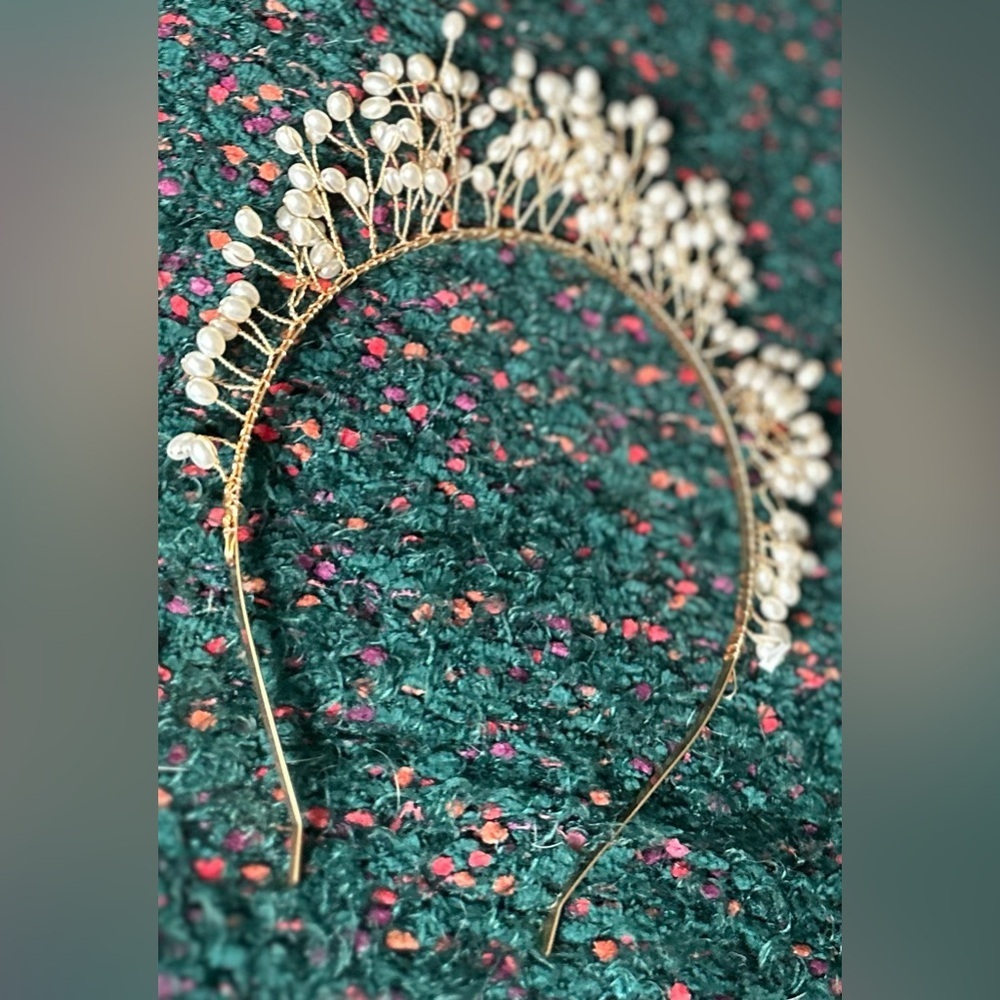 ✨NWT BHLDN Bowie Pearl Headband Bridal Hair Accessory Ivory Gold - Picture 5 of 10